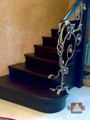 Лестницы: деревянные, бетонные, металлические. Комлпектовка