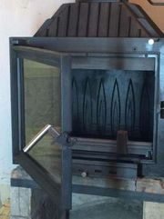 Продам каминную топку,  б/у 2 месяца,  состояние идеальное.