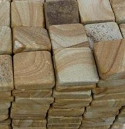 Брусчатка окатанная из песчаника