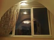 Вікно металопластикове біле з підвіконником